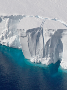 photo of icebergs