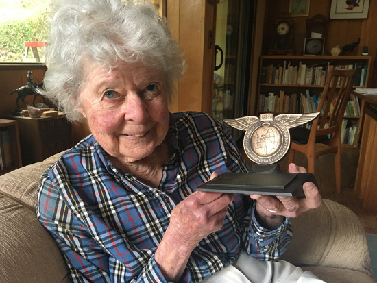 Virginia Norwood with the ASPRS Lifetime Achievement Award